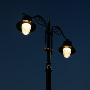 چراغ خیابانی